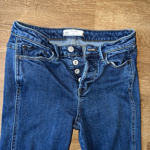 Free people womans jeans size 26 button fly denim Skinny - Picture 2 of 6